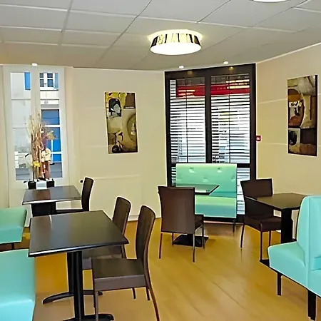 Otel Le Relais De Vendee 2*