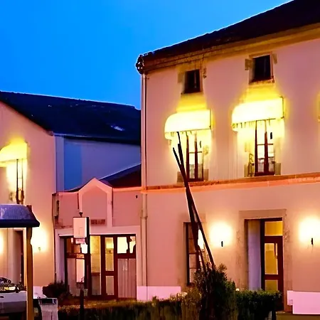 Otel Le Relais De Vendee 2*