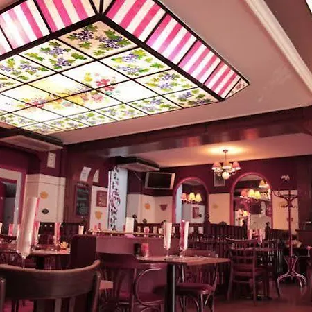 Hotel Le Relais De Vendee Les Herbiers