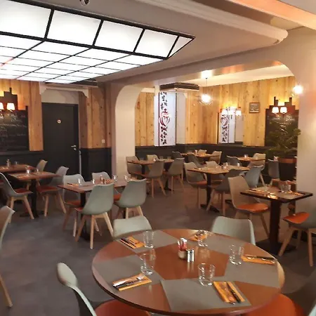 Hotel Le Relais De Vendee Hotel Les Herbiers